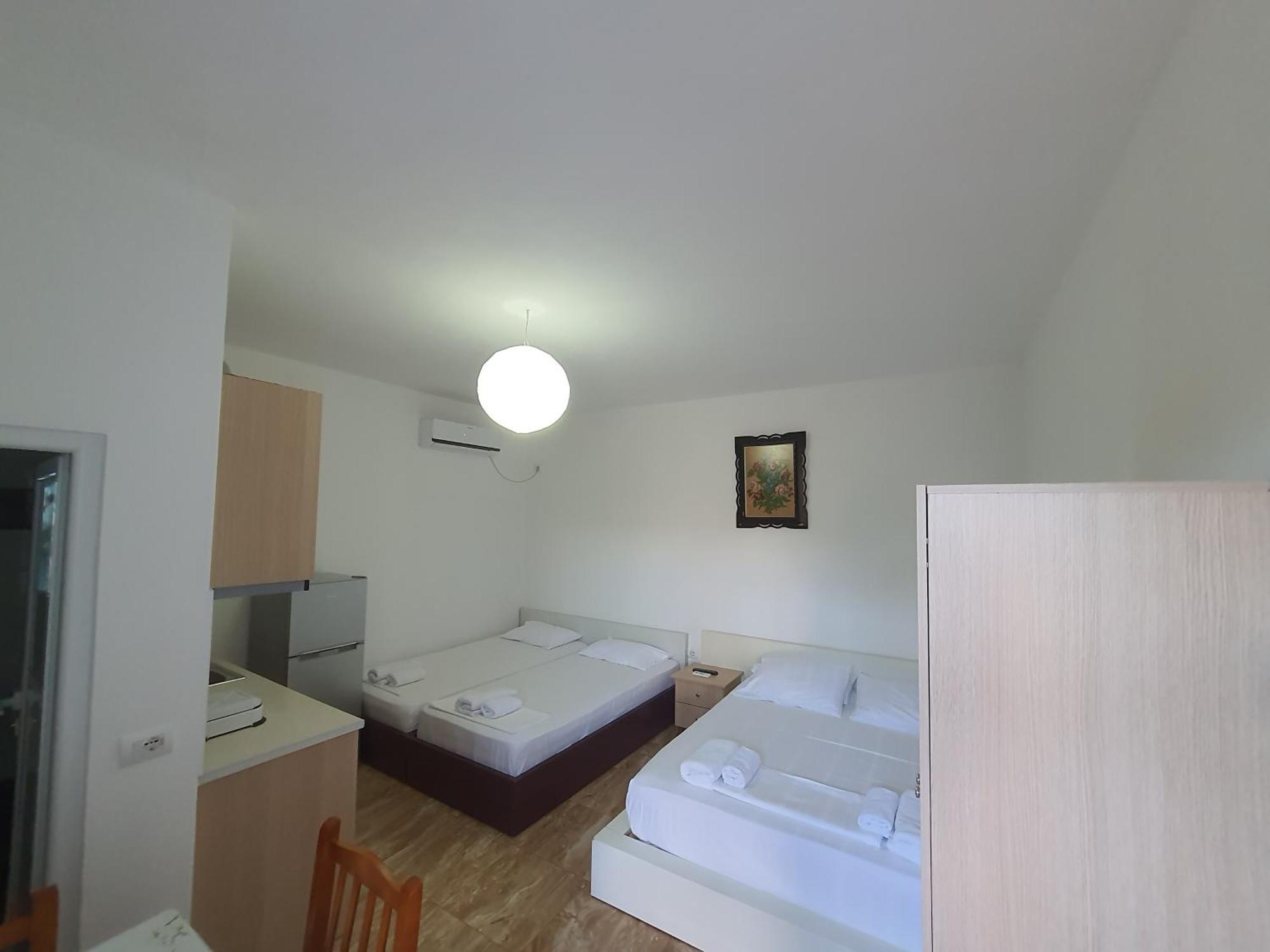 Vila Albi Ksamil Esterno foto