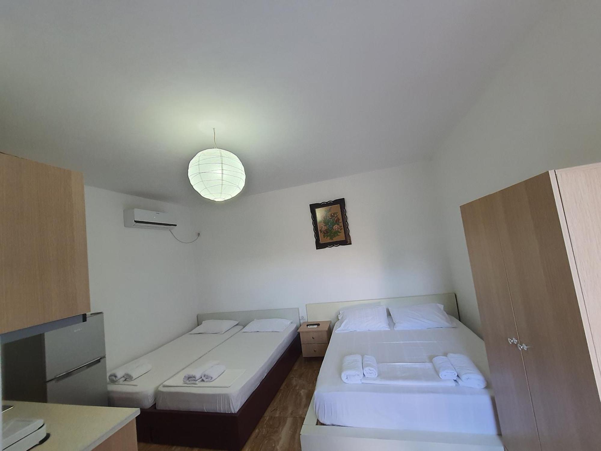 Vila Albi Ksamil Esterno foto