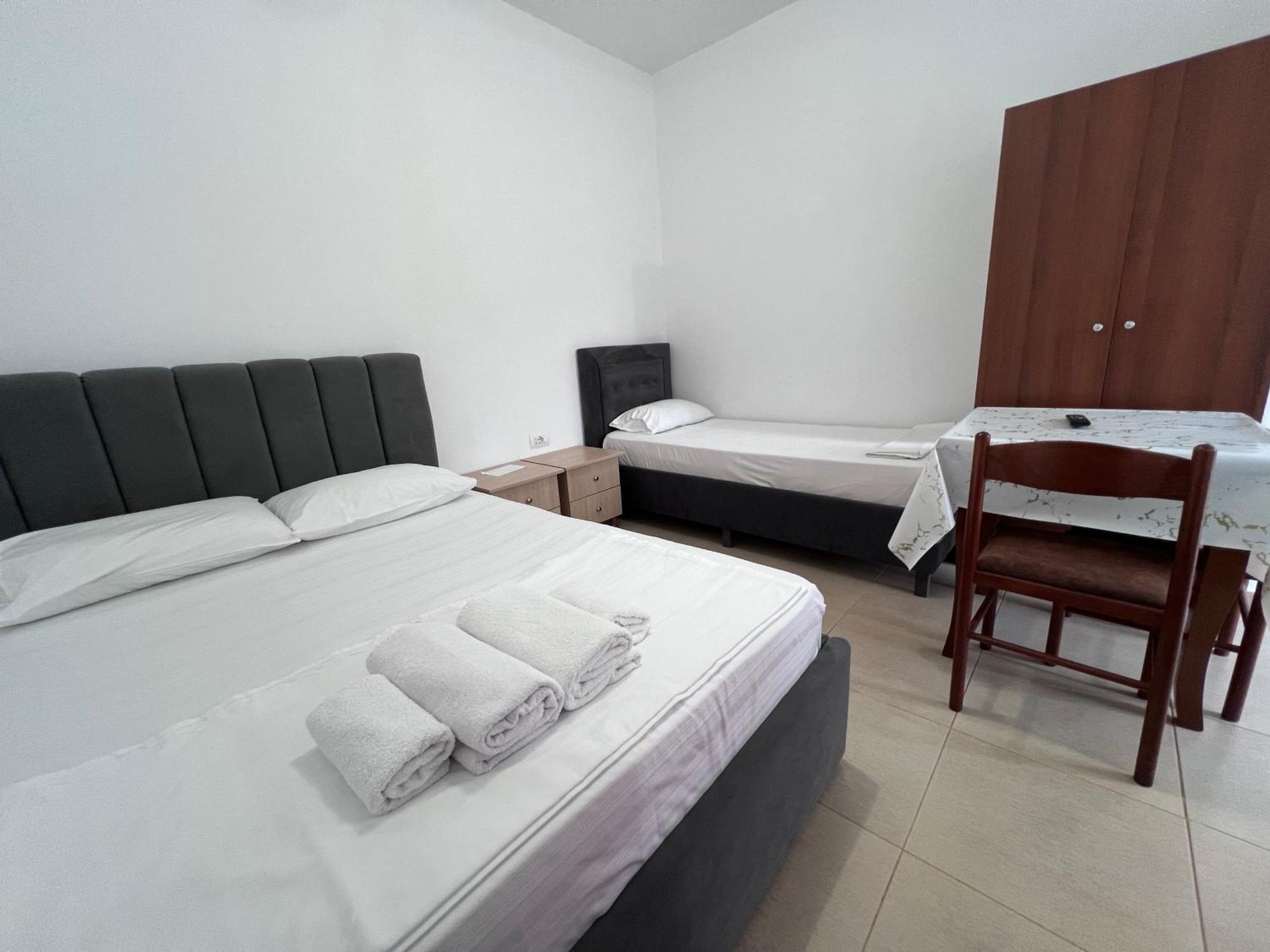 Vila Albi Ksamil Esterno foto